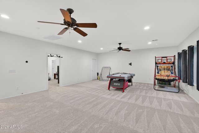 2860 E CAMELLIA Drive, Gilbert, AZ 85296