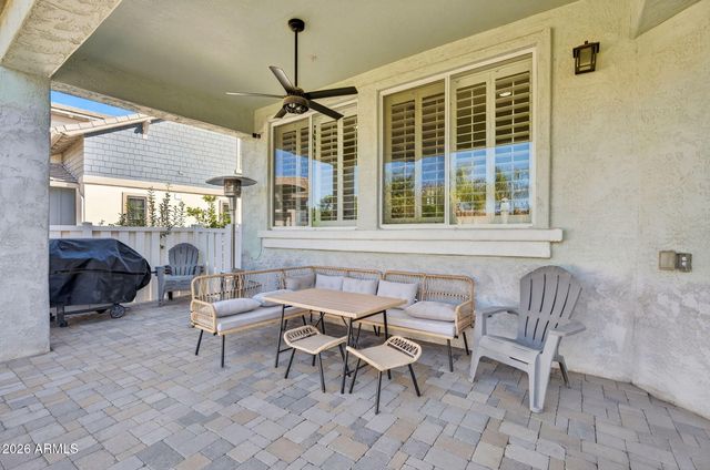 2860 E CAMELLIA Drive, Gilbert, AZ 85296