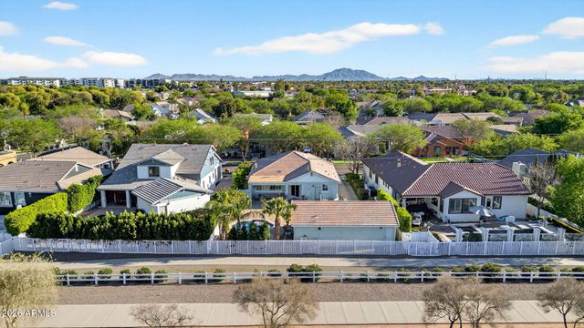 2860 E CAMELLIA Drive, Gilbert, AZ 85296