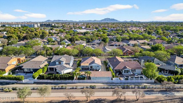 2860 E CAMELLIA Drive, Gilbert, AZ 85296