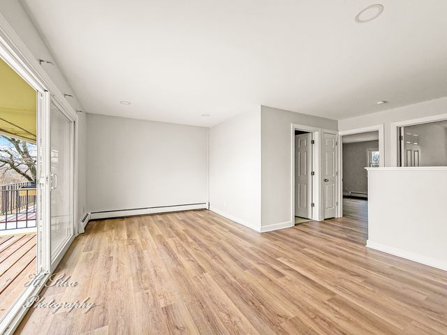 5 Arrowhead Drive 36, Algonquin, IL 60102