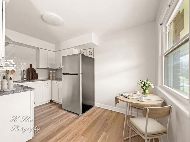 5 Arrowhead Drive 36, Algonquin, IL 60102