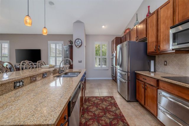 61 RAINTREE CIRCLE, Palm Coast, FL 32164