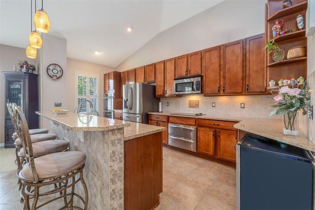 61 RAINTREE CIRCLE, Palm Coast, FL 32164