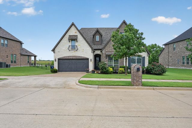 1129 Stonebridge Pass, Gunter, TX 75058