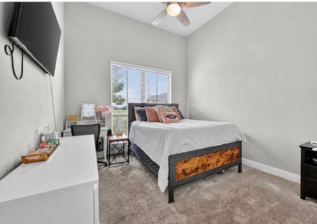 1129 Stonebridge Pass, Gunter, TX 75058