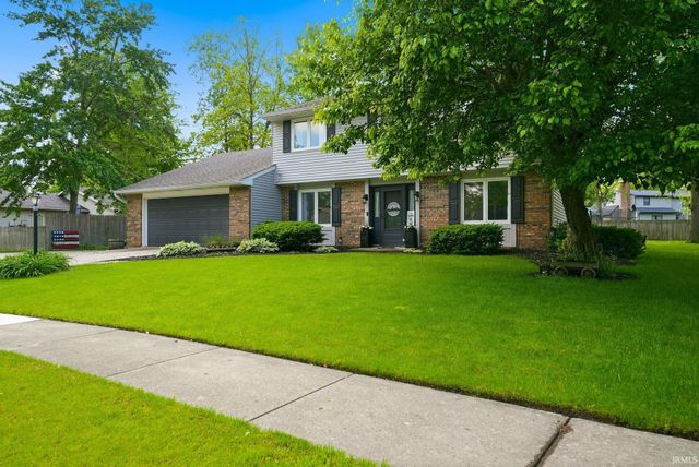 5828 Spring Oak Court, Fort Wayne, IN 46845