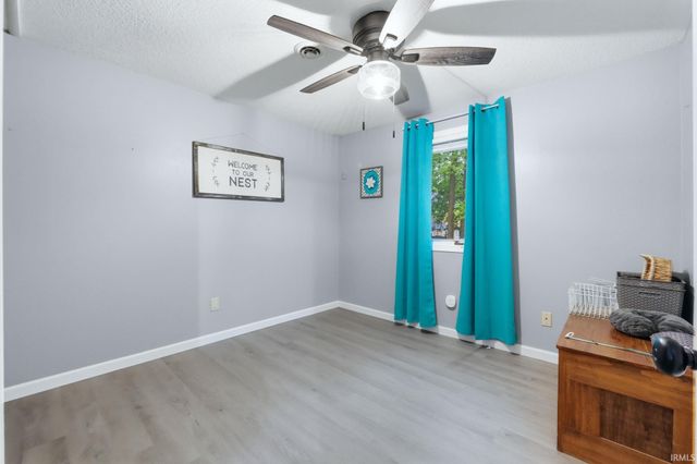 5828 Spring Oak Court, Fort Wayne, IN 46845