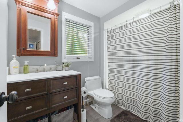 5828 Spring Oak Court, Fort Wayne, IN 46845