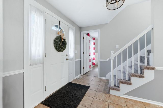 5828 Spring Oak Court, Fort Wayne, IN 46845