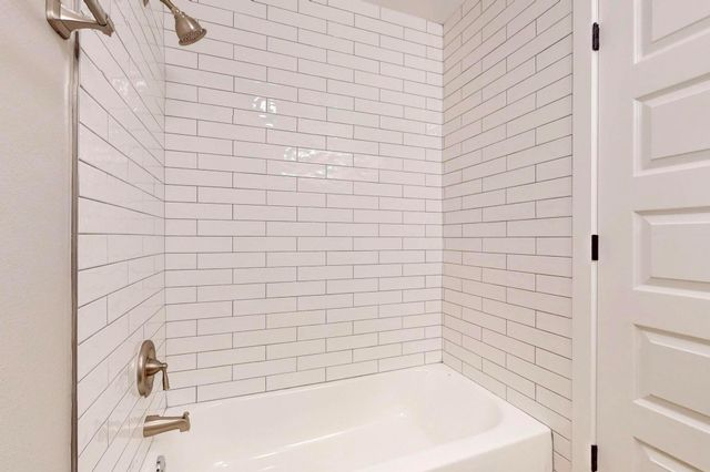 408 Blueberry HL, Austin, TX 78745