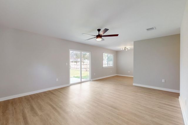 408 Blueberry HL, Austin, TX 78745
