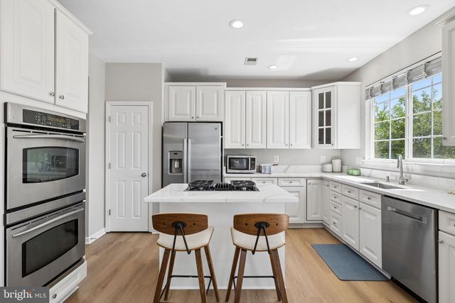 14357 FALLSMERE CIR, Gainesville, VA 20155