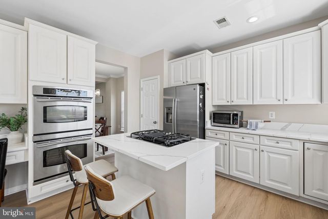 14357 FALLSMERE CIR, Gainesville, VA 20155