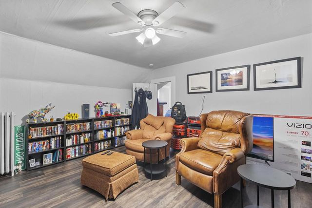 434 S JACKSON STREET, Green Bay, WI 54301
