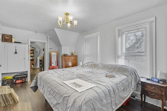 434 S JACKSON STREET, Green Bay, WI 54301
