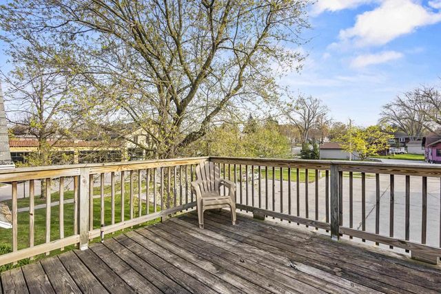434 S JACKSON STREET, Green Bay, WI 54301