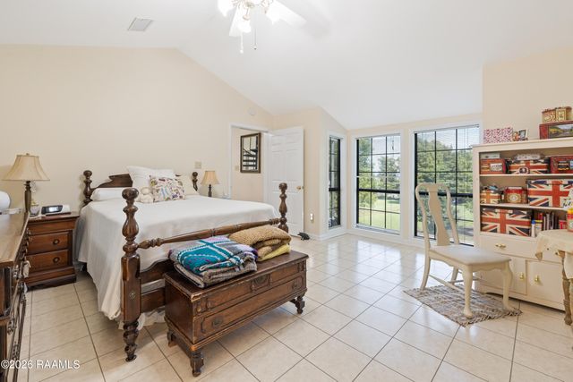 4300 W Old Spanish Trail, New Iberia, LA 70560