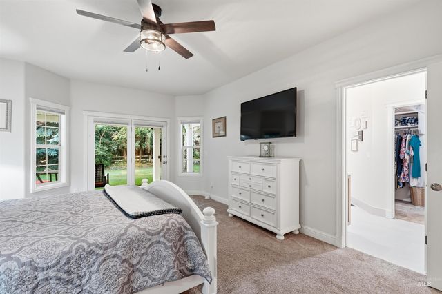 1877 E Woodvalley St, Eagle, ID 83616