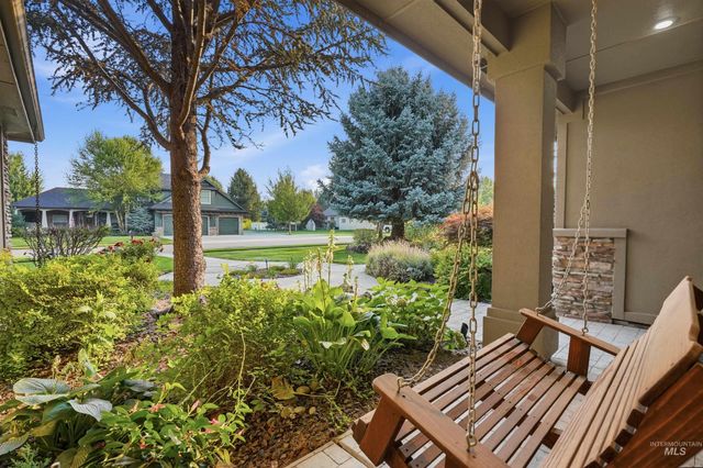 1877 E Woodvalley St, Eagle, ID 83616
