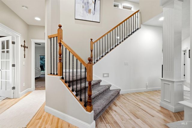 1877 E Woodvalley St, Eagle, ID 83616