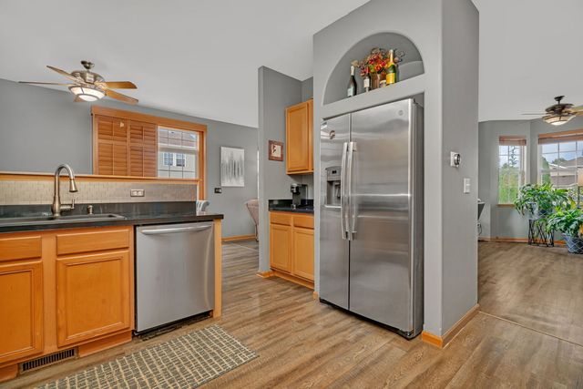 16107 Huron Street, Crest Hill, IL 60403