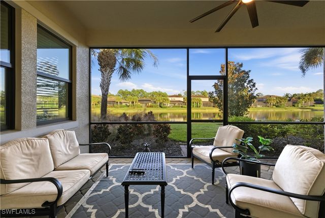 4573 Tamarind WAY, Naples, FL 34119