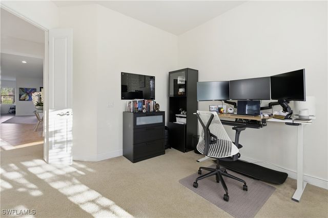 4573 Tamarind WAY, Naples, FL 34119