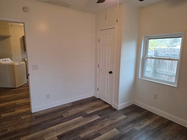 221 Miller St, Kerrville, TX 78028