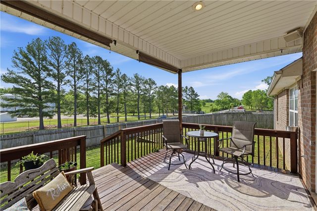 470 McKissic Spring Road, Centerton, AR 72719
