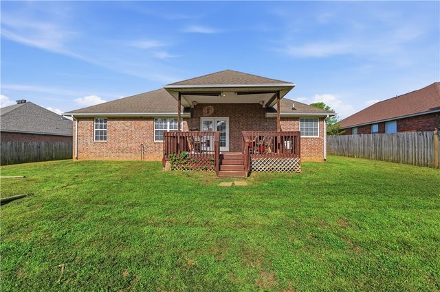 470 McKissic Spring Road, Centerton, AR 72719