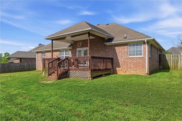 470 McKissic Spring Road, Centerton, AR 72719