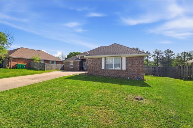 470 McKissic Spring Road, Centerton, AR 72719