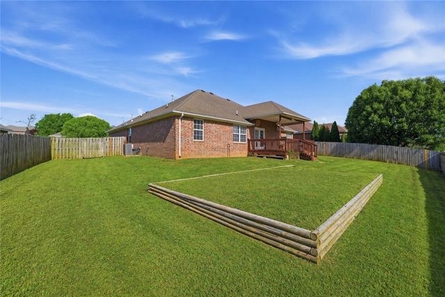 470 McKissic Spring Road, Centerton, AR 72719