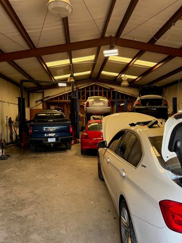 6705 CHASE RD, Millington, TN 38083