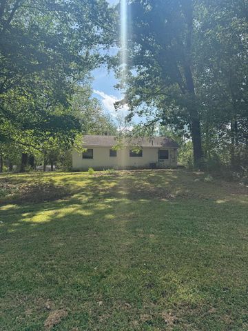 6705 CHASE RD, Millington, TN 38083