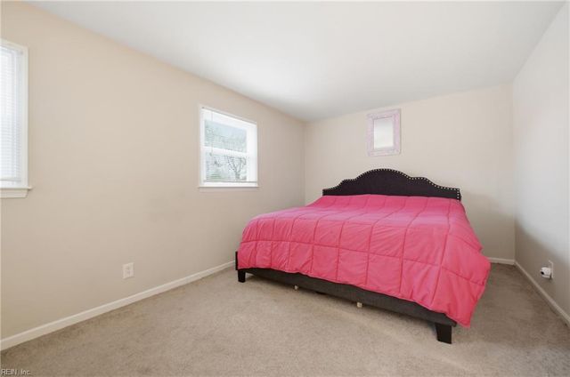 812 Ridgeway AVE, Hampton, VA 23661