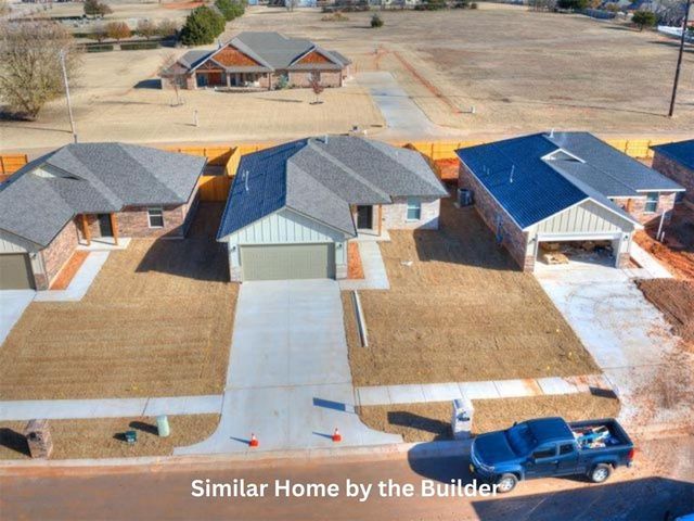 1612 Highland Loop, Guthrie, OK 73044