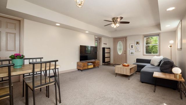 215 N 13th Street, Newark, OH 43055