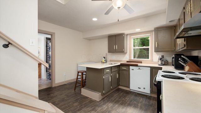 215 N 13th Street, Newark, OH 43055