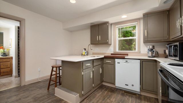 215 N 13th Street, Newark, OH 43055