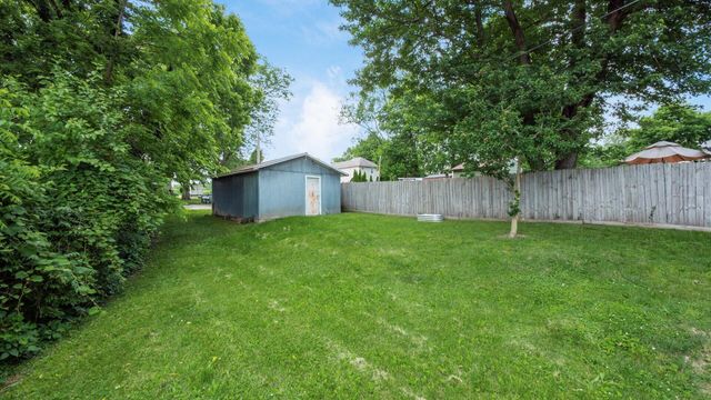215 N 13th Street, Newark, OH 43055