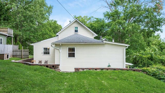 215 N 13th Street, Newark, OH 43055