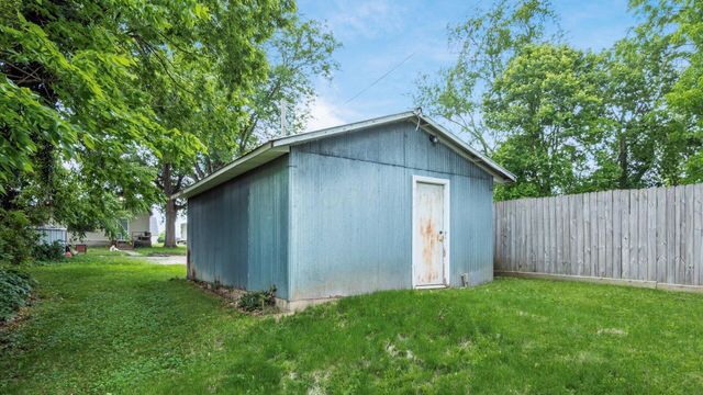 215 N 13th Street, Newark, OH 43055