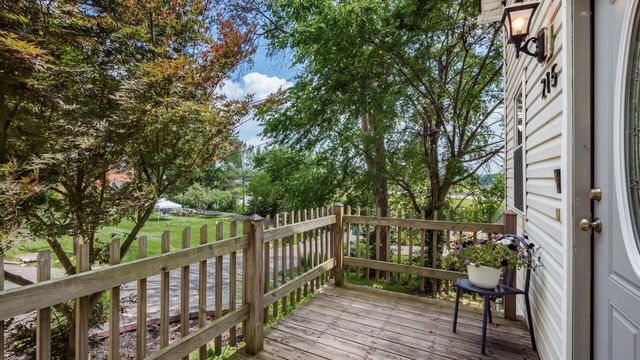 215 N 13th Street, Newark, OH 43055