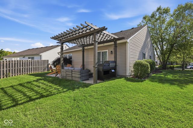 2100 Liberty Way Drive, Greenwood, IN 46143
