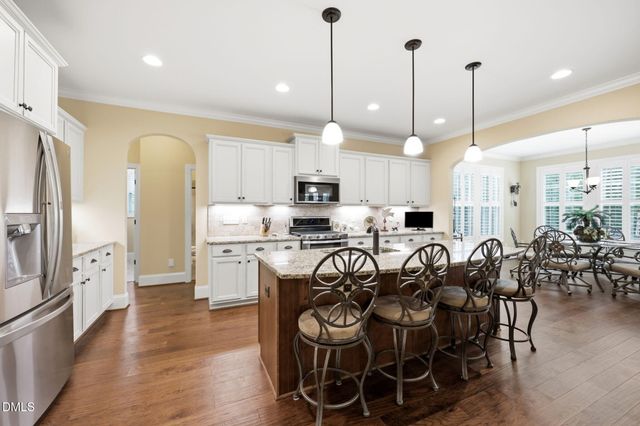 556 Rockport Drive, Clayton, NC 27527