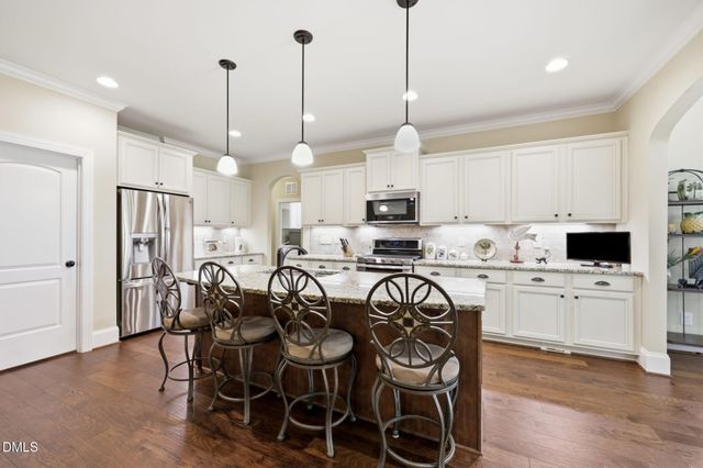 556 Rockport Drive, Clayton, NC 27527