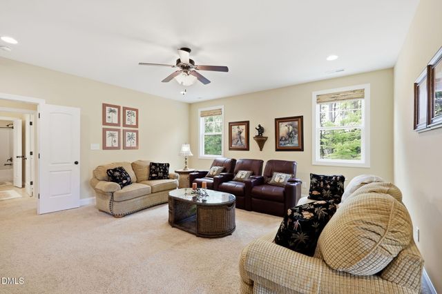 556 Rockport Drive, Clayton, NC 27527