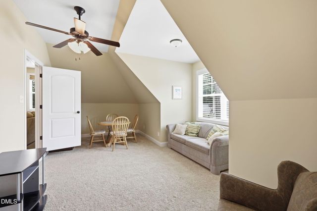 556 Rockport Drive, Clayton, NC 27527